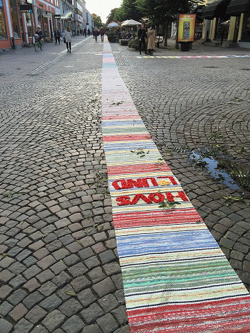c0130060_10343964.gif