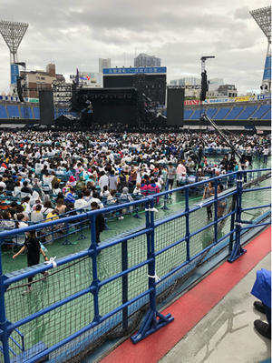 2019年9月8日(日)Suchmos「THE LIVE YOKOHAMA STADIUM」台風の横浜スタジアム楽しかった！ - あれも食べたい、これも食べたい！ＥＸ