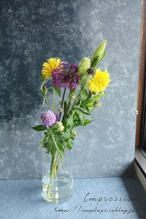 定期装花から ヒペリカム さくらロマンス Impression Days 定期装花から ヒペリカム さくらロマンス Impression Days