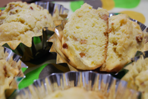 豆の日に納豆カップケーキ - 食品ロス削減料理研究家ブログ行長万里 　日本全国　美味しい話