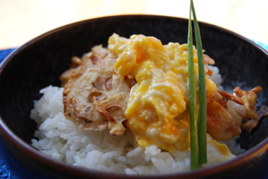 れんこんと卵のの塩丼 - 食品ロス削減料理研究家ブログ行長万里 　日本全国　美味しい話