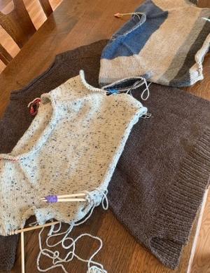もう間に合わないけど、楽しい編み物 - しんしな亭 in シンシナティ ブログ