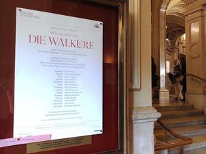 ワーグナー”神々の黄昏”＠ウィーン国立歌劇場（ウィーン）Wagner "Die Walkure" Wiener Staatoper Vienna - パリのおいしい日々４
