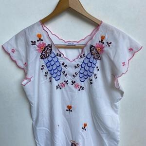 1980’s Vintage Mexico DEscalante Light Weight Poly Cotton Embroidery Decorat Mex Ethnic Dress - AURA clothing & antiques