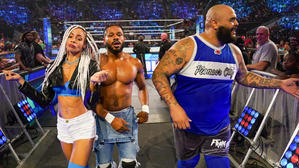 ヒットロウの3人がSmackDownでWWE復帰を果たす - WWE LIVE HEADLINES