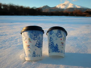 マチカフェ ローソン ＊ 冬のカップが可愛い♪ - ぴきょログ～軽井沢でぐーたら生活～