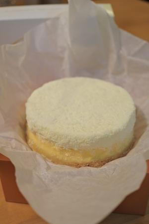 八ヶ岳チーズケーキ工房「 クレームフロマージュ 」北杜市小淵沢 - マキパン・・・homebake　パンとお菓子と時々ワイン・・・