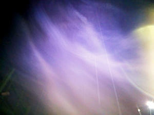 スマホで写る煙状のエネルギー体です - 夢か現か幻か・・・