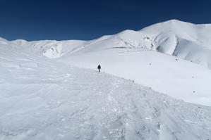 寒いので重ね着の術 ウォーキングも雪山も - イタリア写真草子