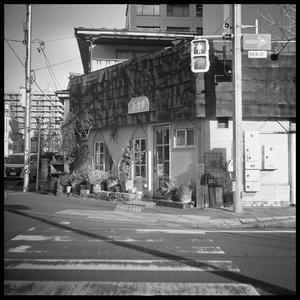 偶然記録写真的に撮影された昭和レトロ喫茶店 - Film&Gasoline