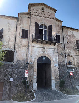 フォルネッリ　モリーゼ州 4つ目の “最も美しい村” へ - 風の記憶　Villa Il-Vento 2