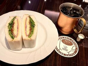 サンドとアイスコーヒー @星乃珈琲店（横浜） - よく飲むオバチャン☆本日のメニュー