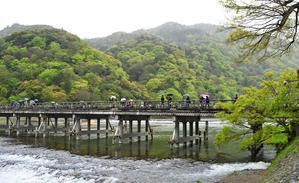 山は小倉山、かせ山、三笠山 … ついでに祇園祭の山と鉾も入れておきたい - 京都迷路案内