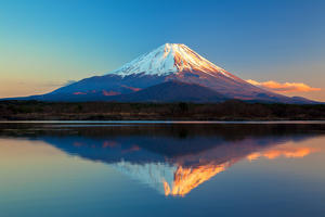 富士山の日：日本の誇りと自然の奇跡を祝う - Daisuseo's Blog