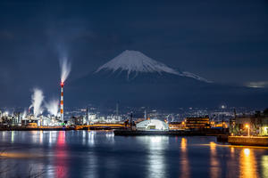 富士山と工場夜景 - うろ子とカメラ。Ⅱ