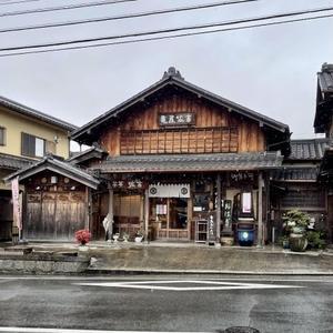 雪がちらつく寒い日に、美味しい善哉は身も心も温まります（かき氷　ぜんざい：亀屋佐吉） - 