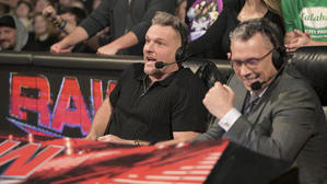 マイケル・コールがリードアナウンサーに専念するために一部マネージメントから外れる - WWE LIVE HEADLINES