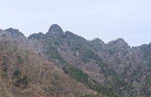 奥秩父　中津川渓谷の秘峰　秩父槍ヶ岳を登る　　　　　Mount Chichibu-Yarigatake in Chichibu-Tama-Kai National Park - やっぱり自然が好き