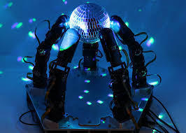 Like humans, highly dexterous robot hands can function in the dark - 