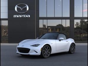 Unveiling the Timeless Icon: The Mazda MX-5 (Miata) - 