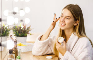 Tech Meets Beauty: How Technology is Revolutionizing Cosmetics - 