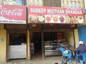 ルンビニで食べたプーリーの朝食でネパール・インド旅を終了しましょう - kimcafeのＢ級グルメ旅