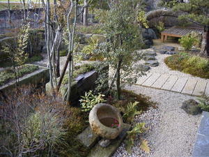 【既存の庭にあった木と石を利用した庭のリフォーム】 - 
