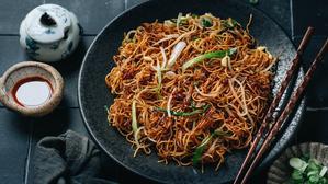Pan-Fried Noodles in Superior Soy Sauce: A Delectable Chinese Delight - 