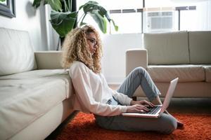 How an Online Psychology Degree Can Fit into Your Busy Life - 