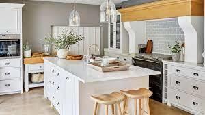 Tips for Creating a Minimalist Kitchen - 