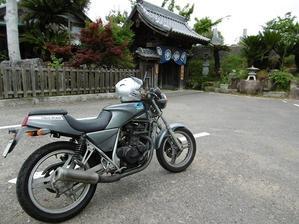 讃岐オートバイ神社に参詣と待ち合わせ - 双 極の調べ