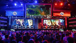 From Niche Hobby to Mainstream Entertainment: The Evolution of Esports - 