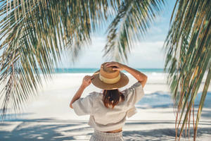 How to plan a romantic beach getaway for couples on a budget?  - 