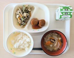 ５月８日　肉だんご - 笑顔輝く 六郷小学校ブログ