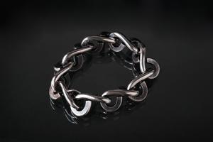 New....Twist(L) Hinge pin Bracelet - 