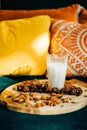 Unveiling the Sweet Secrets: Top 10 Health Benefits of Dates - 