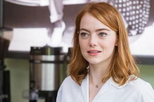 Emma Stone: A Versatile Talent Lighting Up the Silver Screen - 