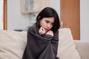 5 Causes of Body Shivering in Cold, Are They Dangerous? - 