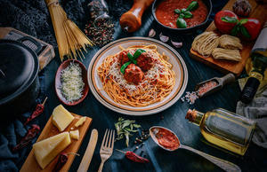 Want to impress with gourmet spaghetti and meatballs in marinara sauce?  - 