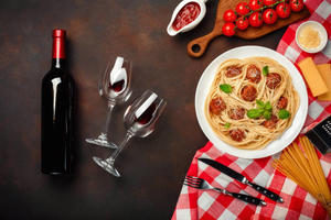 Want to know the best wine pairing for spaghetti and meatballs?  - 