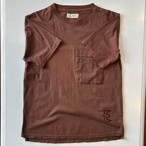 Slow Hands / utility pocket ss T - 