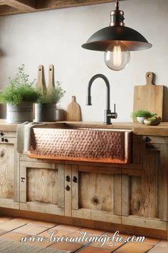 Copper kitchen accessories - 