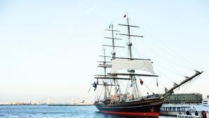 オランダの帆船≪STAD AMSTERDAM≫@ぷかりさん橋 - 