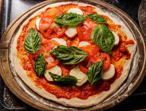 How to Nail the Thin Crust of New York Style Pizza? - 