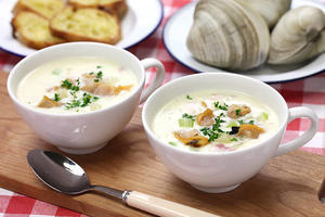 What Are the Best Secret Ingredients for Clam Chowder?  - 