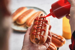 What Are the Best Hot Dog Side Dishes for Summer BBQs? - 