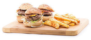 How to Make Irresistible Cheeseburger Sliders for Your Next Party? - 