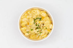 What Are the Secrets Behind Creamy Macaroni and Cheese Sauce? - 