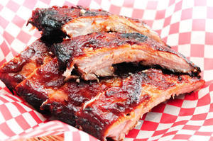 Can I achieve smoky ribs indoors? - 