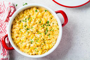 What are the best macaroni and cheese recipes for a crowd? - 